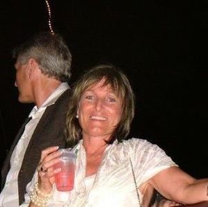 Meet your Posher, Deborah